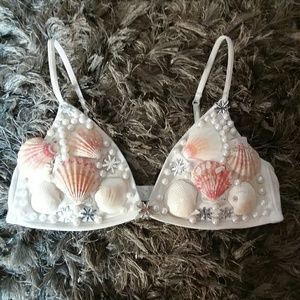 Mommy and daughter mermaid tops!